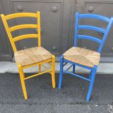 Fausse paire de chaises rustique bistrot Vintage