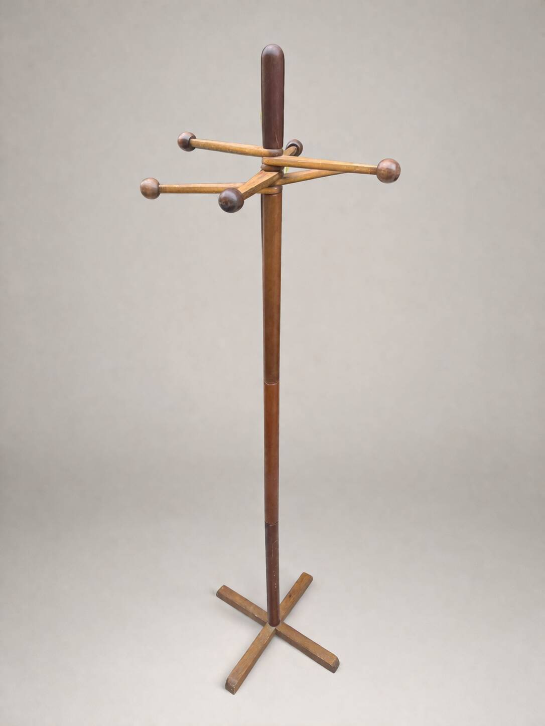 Sculptural wooden coat rack – 1960s modernist design