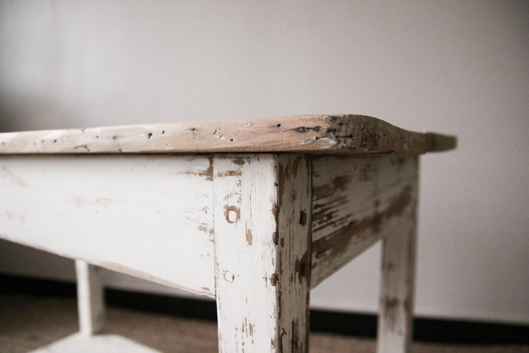 Shabby chic wooden console