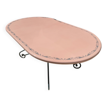 Oval table in enamelled lava from volvic