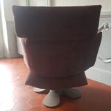 Le Paresseux armchair by Pascal Mourgue, Ligne Roset