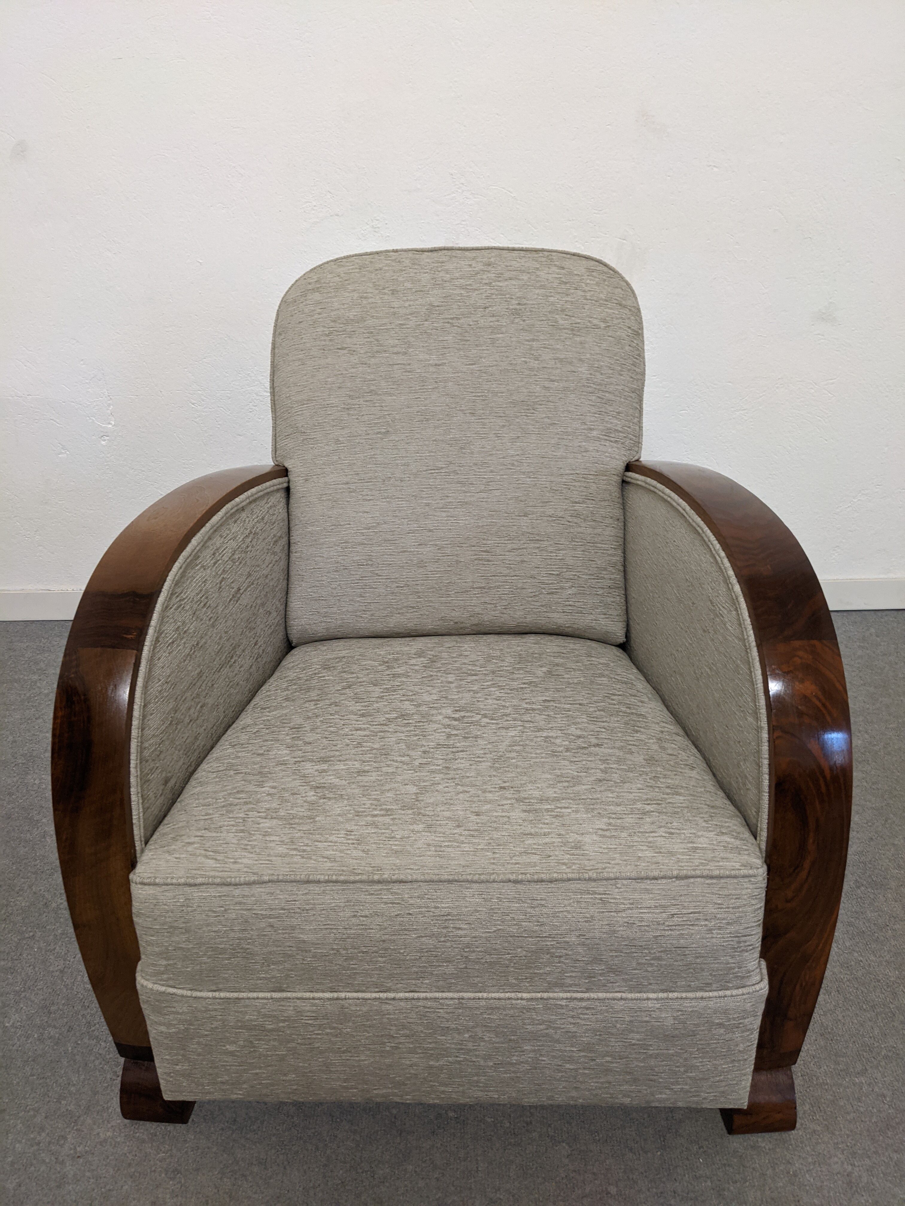 Art deco armchair from the 1920s