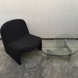 Table basse en verre et métal