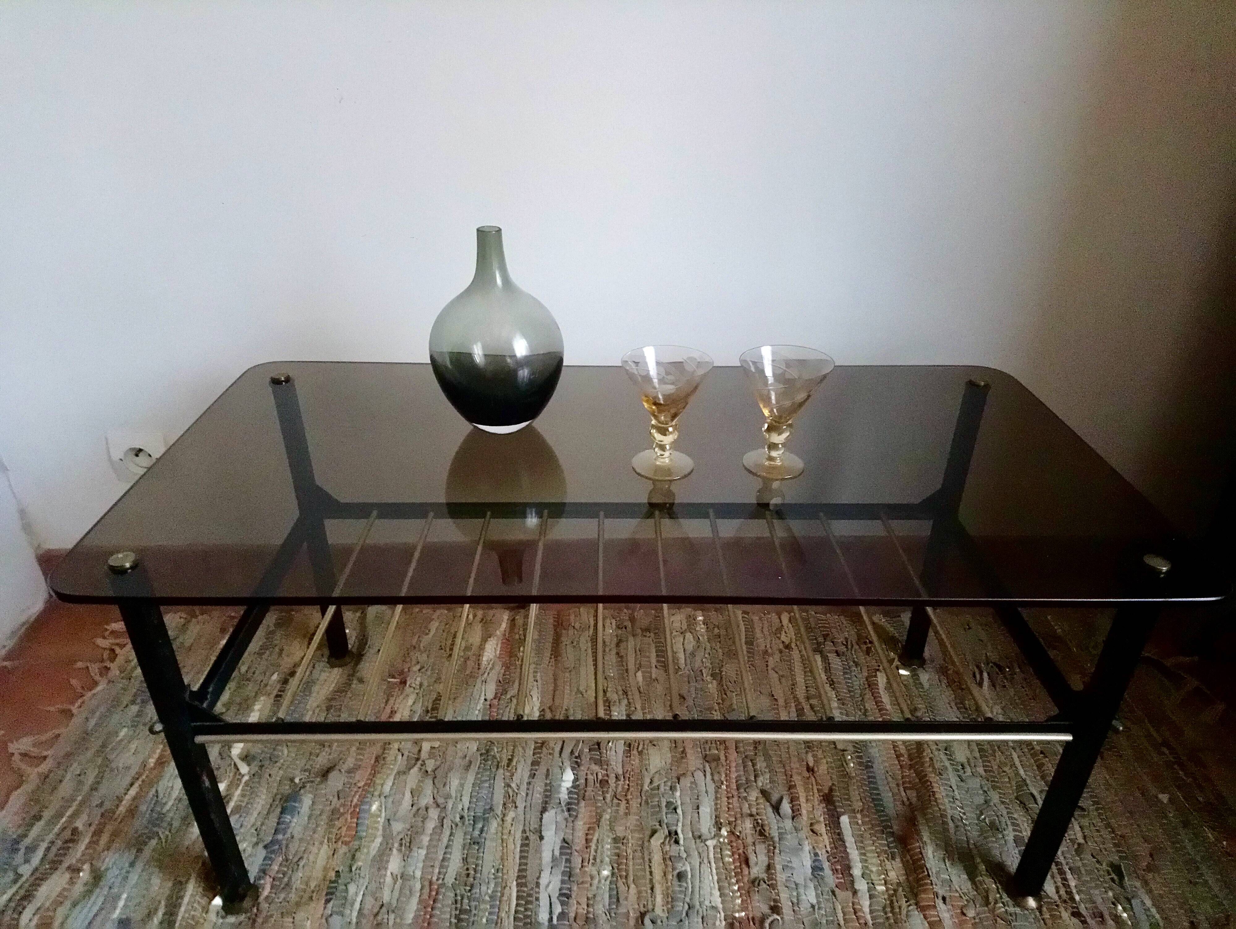 Coffee table vintage 70
