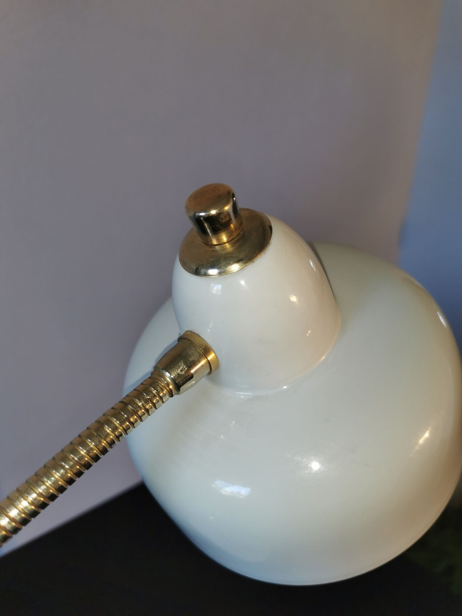 Curved lamp, brass and lacquered steel, 1960, France