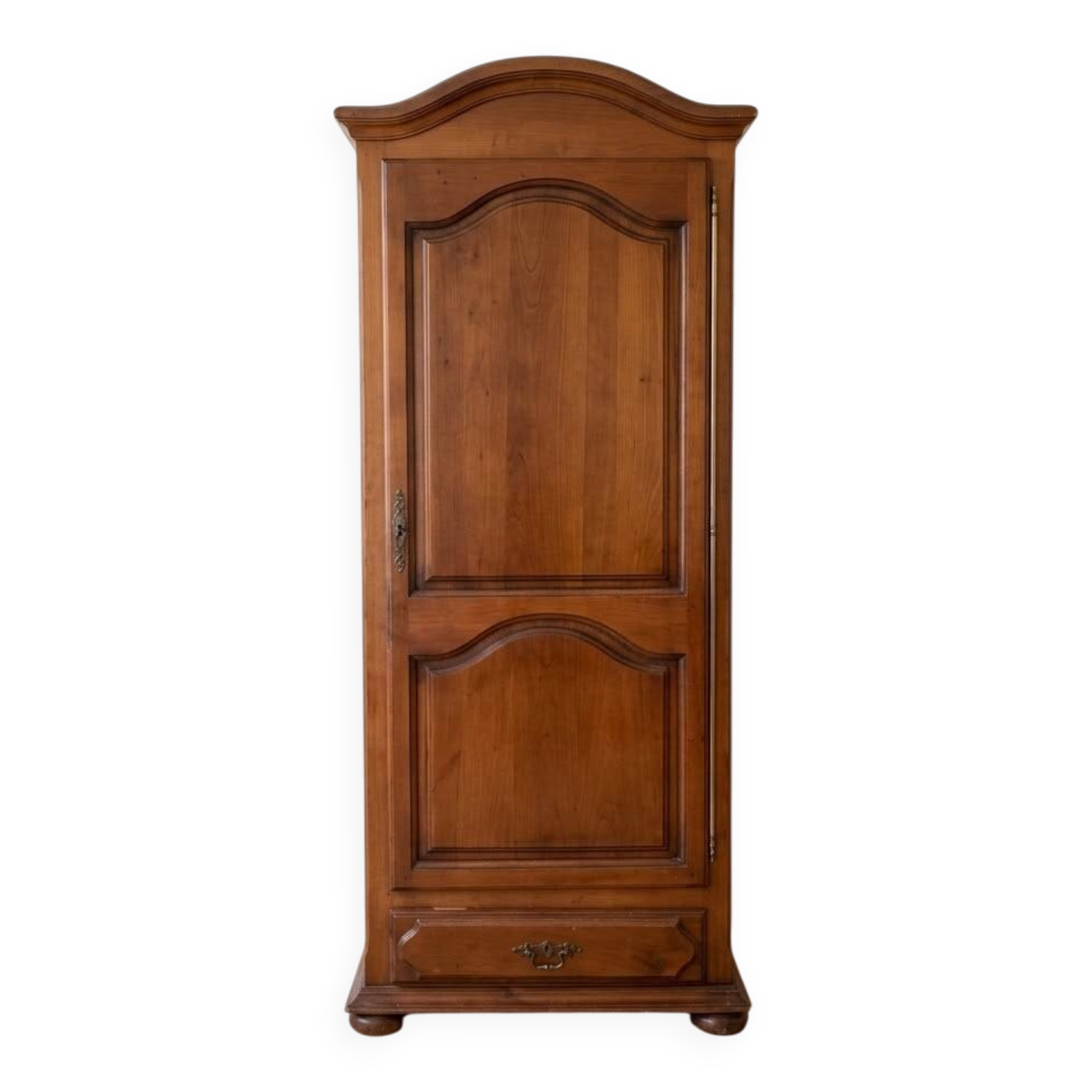 Antique bonnetière in cherry veneer