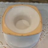 Compotier on pedestal in white ceramic pink border