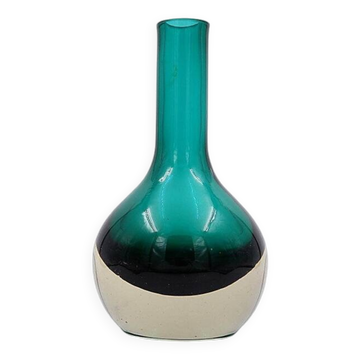Vase de Kolben vert par Tamara Aladin Riihimaki pour Riihimaen Lasi Oy, Finlande