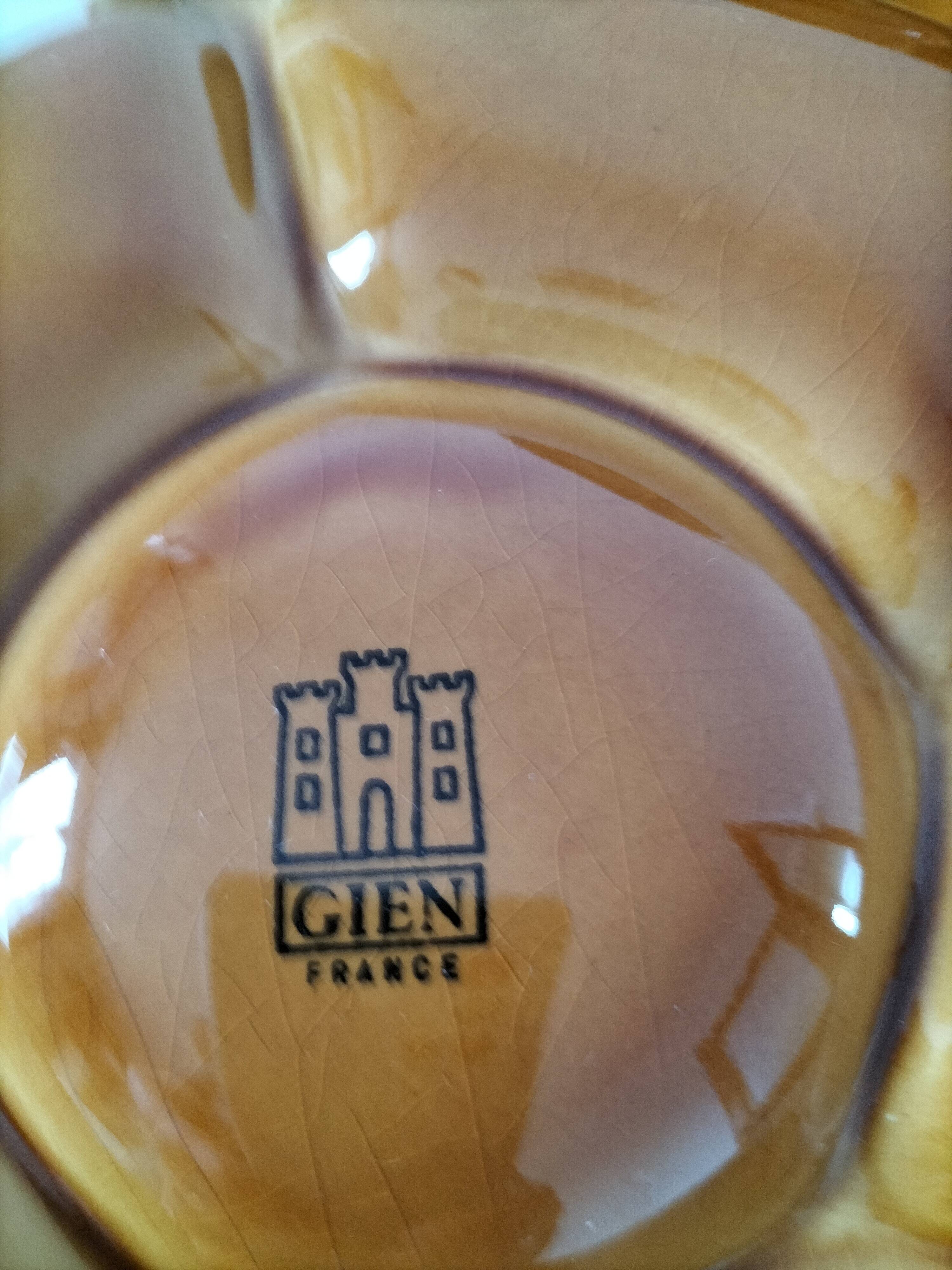 Gien France Compartment Plates