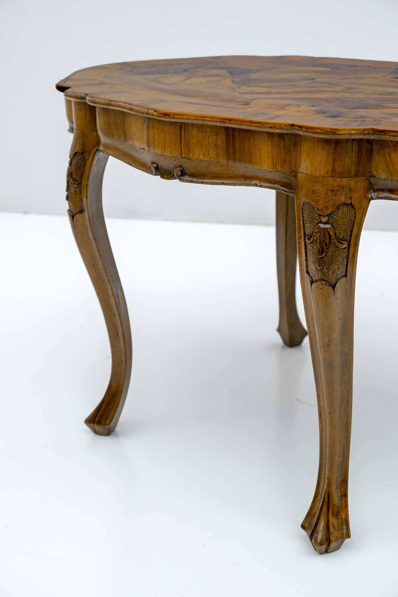 Baroque Style 20th Century Italian Walnut Coffee Table