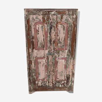 Ancienne armoire en bois rose
