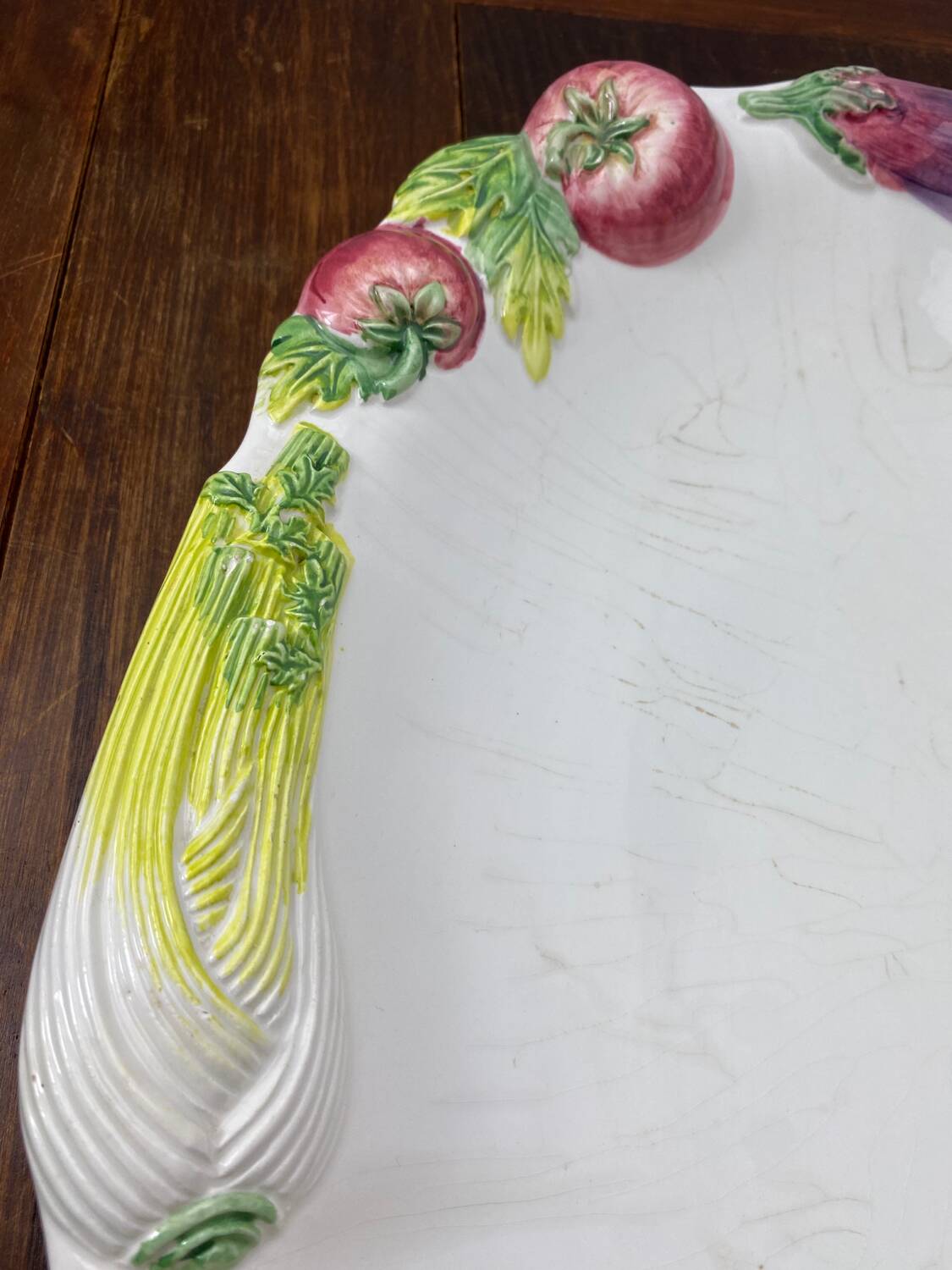 Ceramic serving dish