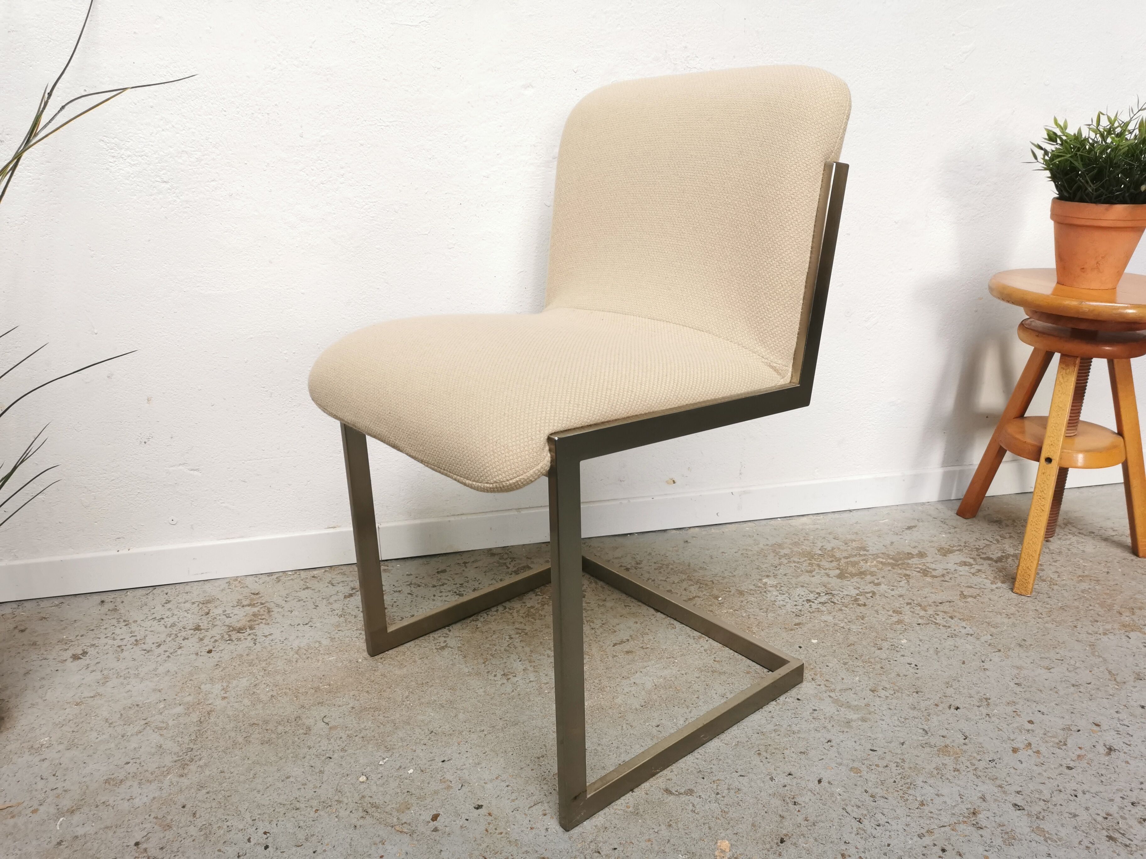 Set of 6 vintage chairs design 1970