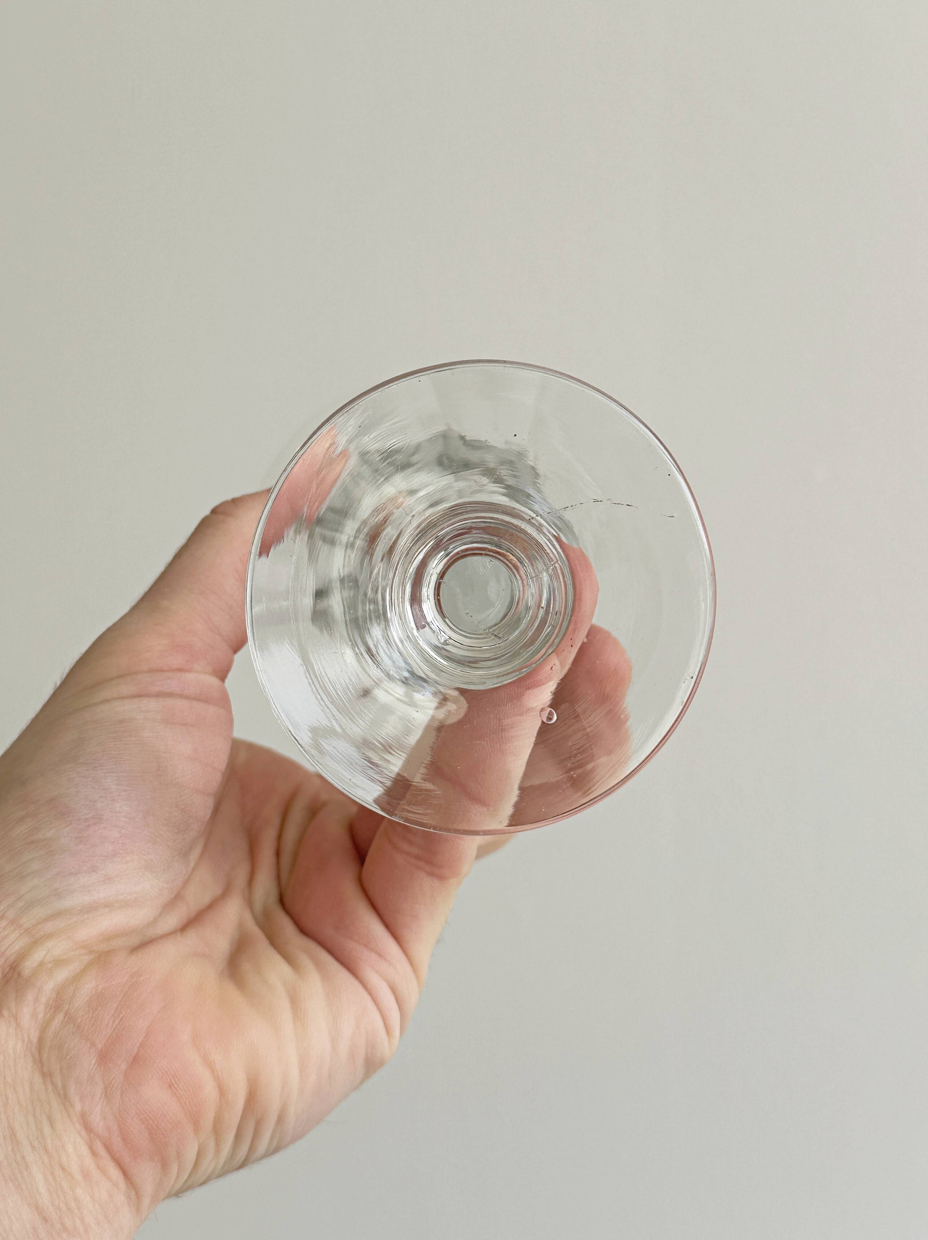 6 glass stemware glasses