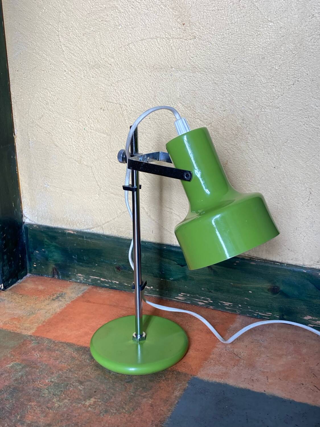 Articulated lamp from the 70s
