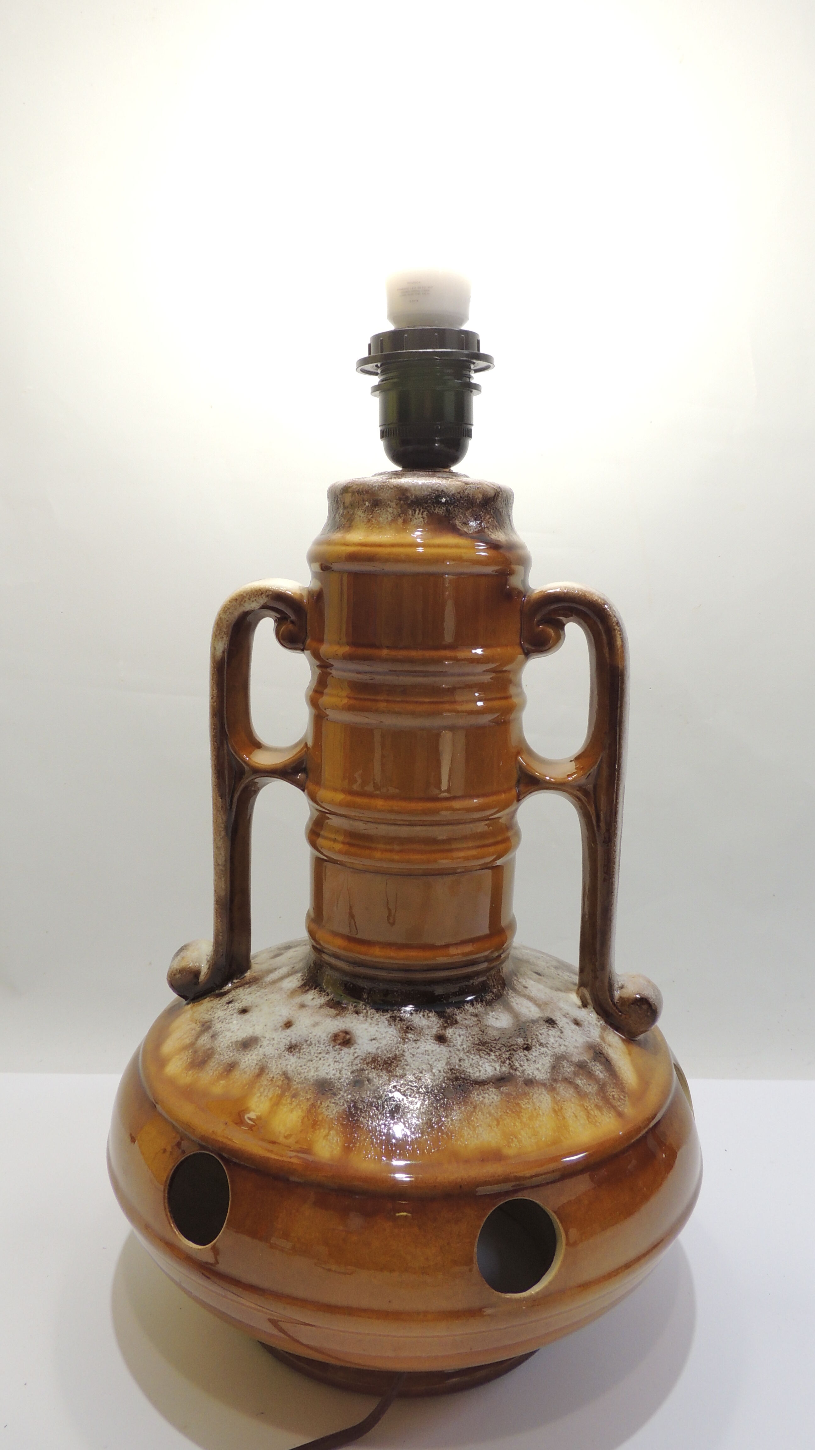 Fat lava mid-century ceramic/vintage floor lamp