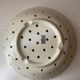 Porcelain strawberry strainer