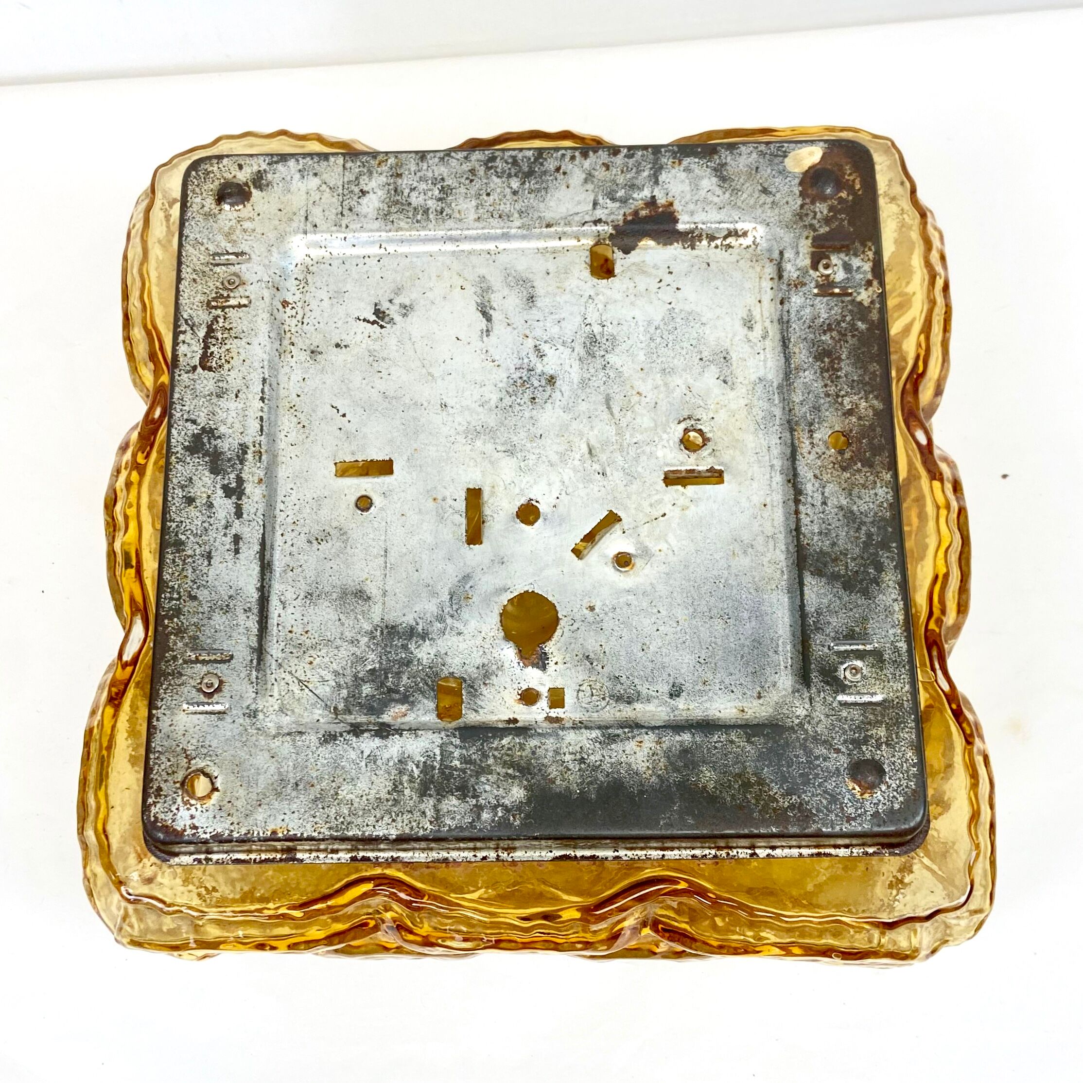 Plafonnier carré en verre jaune motif floral - 23 x 23 cm