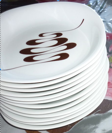 6 flat plates of the Slalom service in porcelain 70s