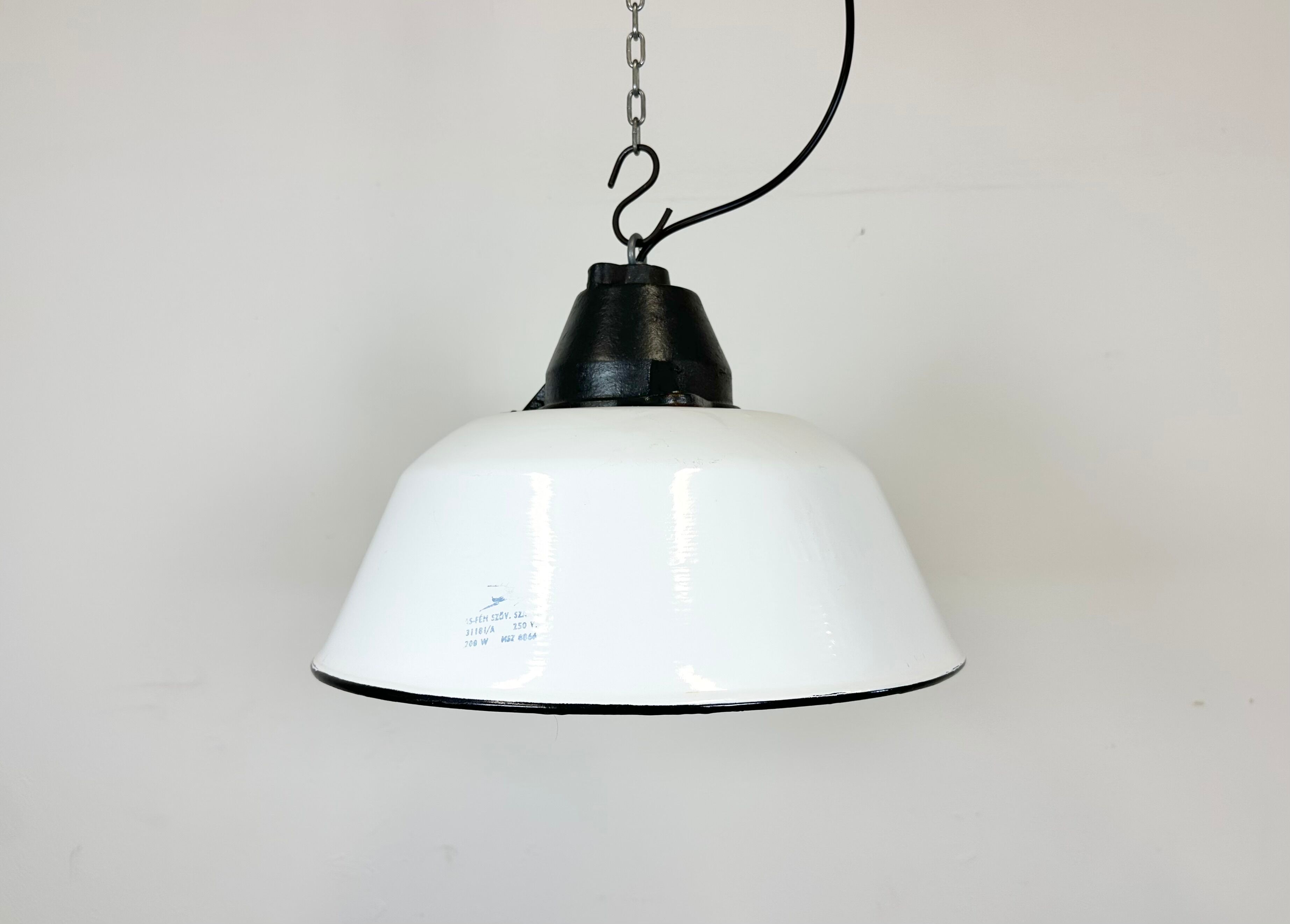 Enamel and cast iron industrial pendant light 1960s