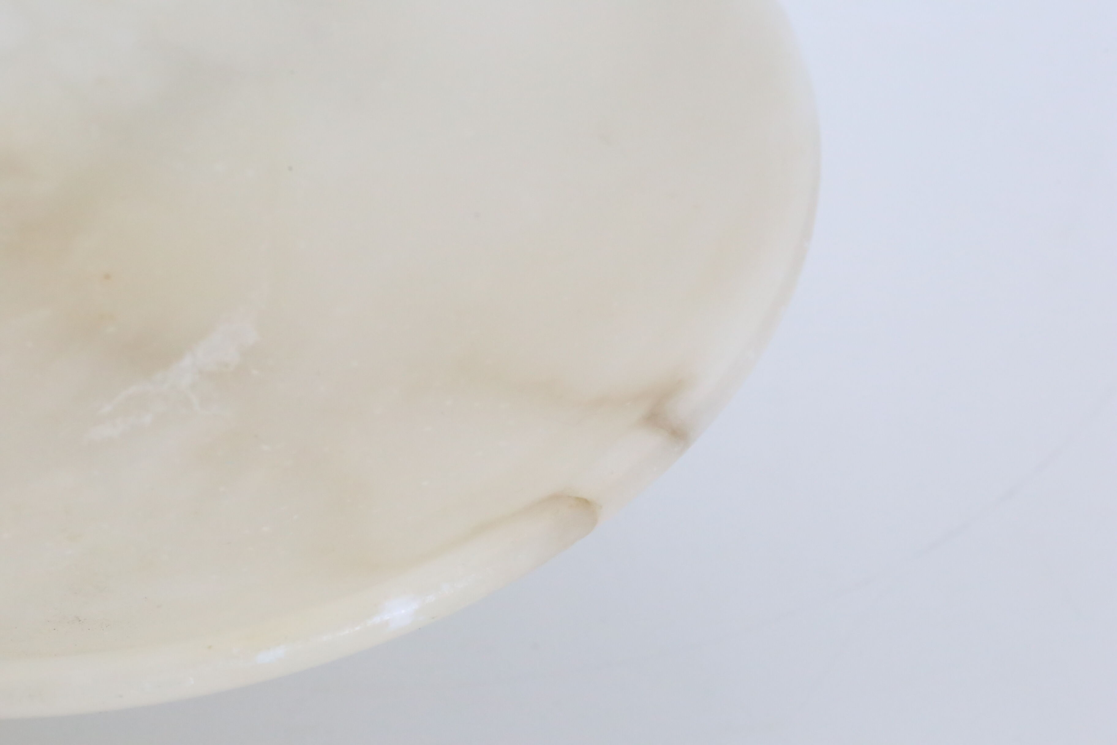 Compotier, flat on alabaster pedestal, 1960