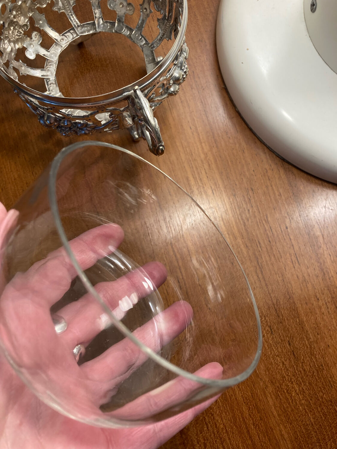 Sugar bowl, silver-plated bonbonnière, late 19th century.