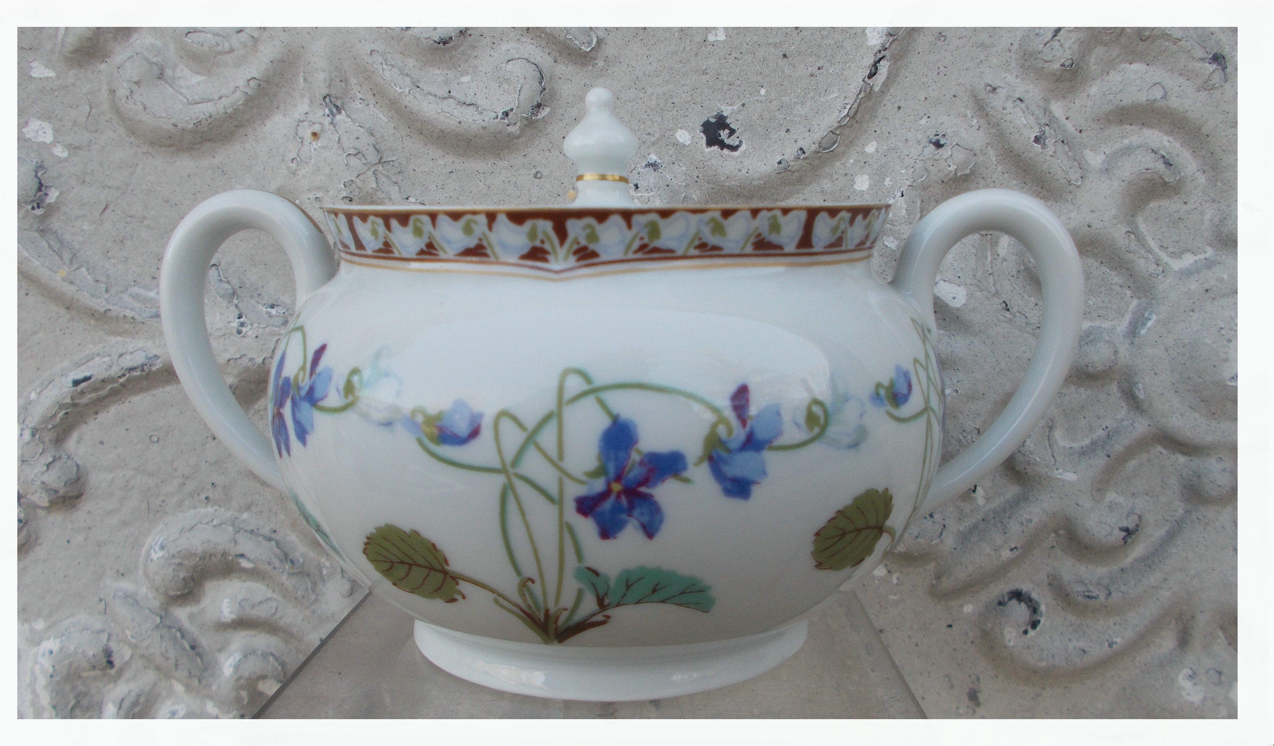 Limoges porcelain sweetener Bernardaud Empress Eugenie