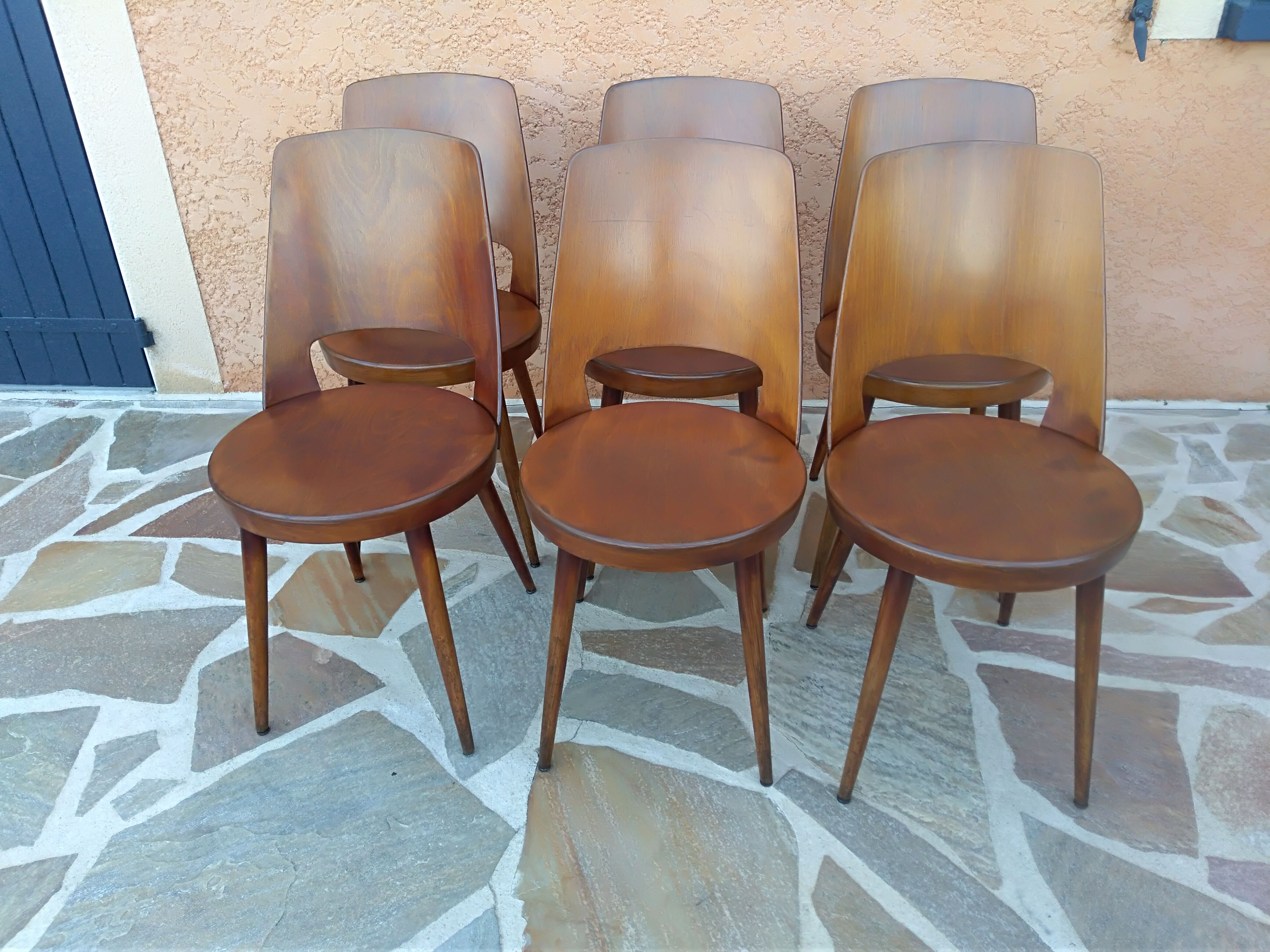 Suite de 6 chaises de bistrot Baumann modèle Mondor années 1960