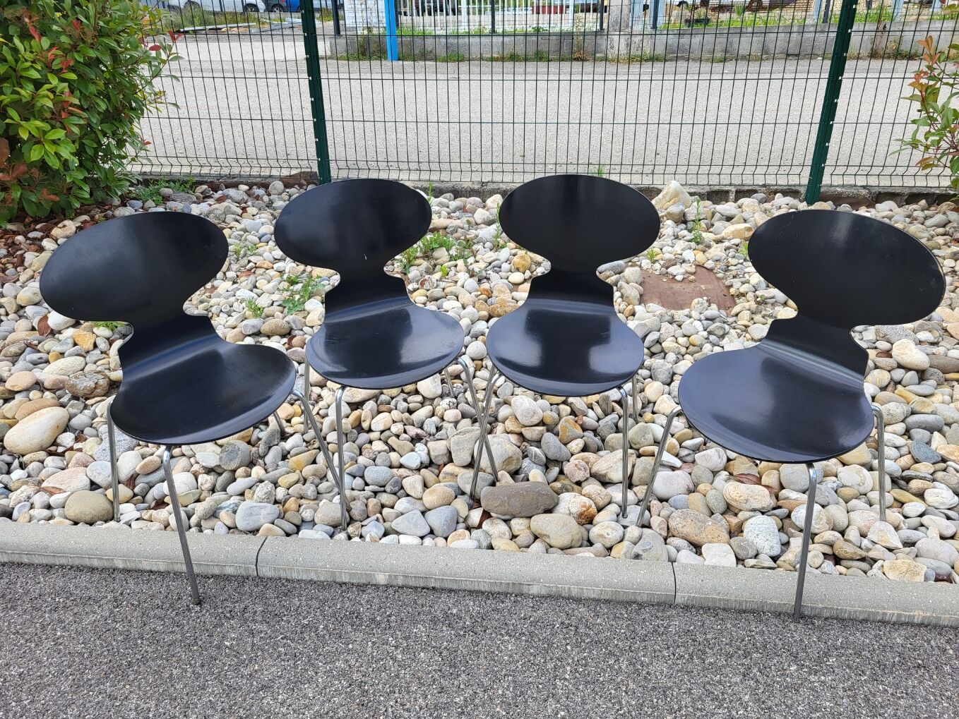 Ensemble chaise Fourmi  Arne Jacobsen par Fritz Hansen ( lot de 4)