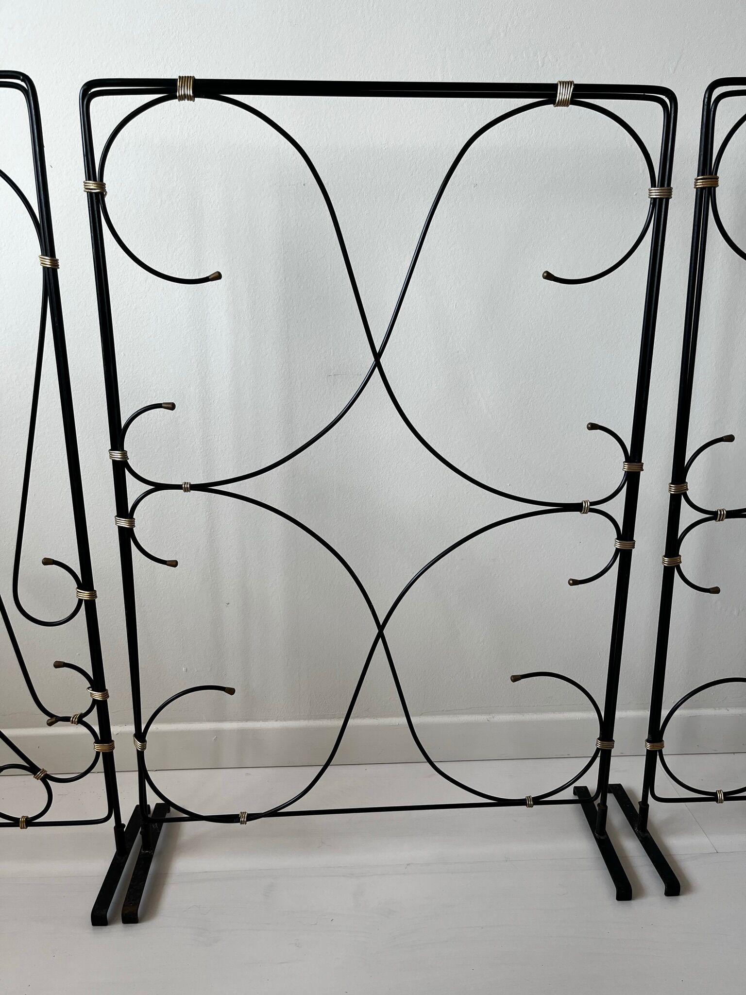 Claustras screen divider Art Deco