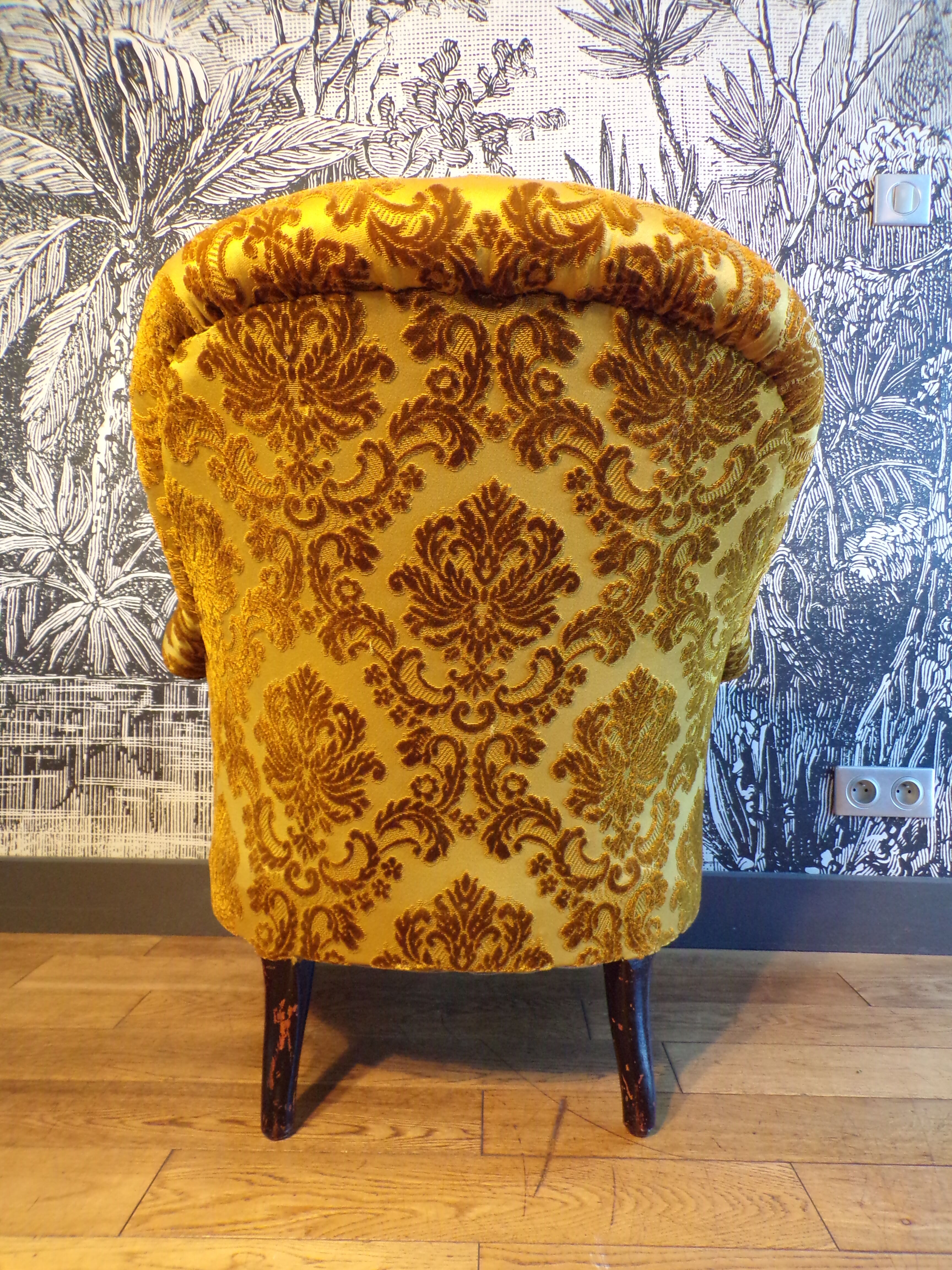 Fauteuil crapaud de style napoléon iii