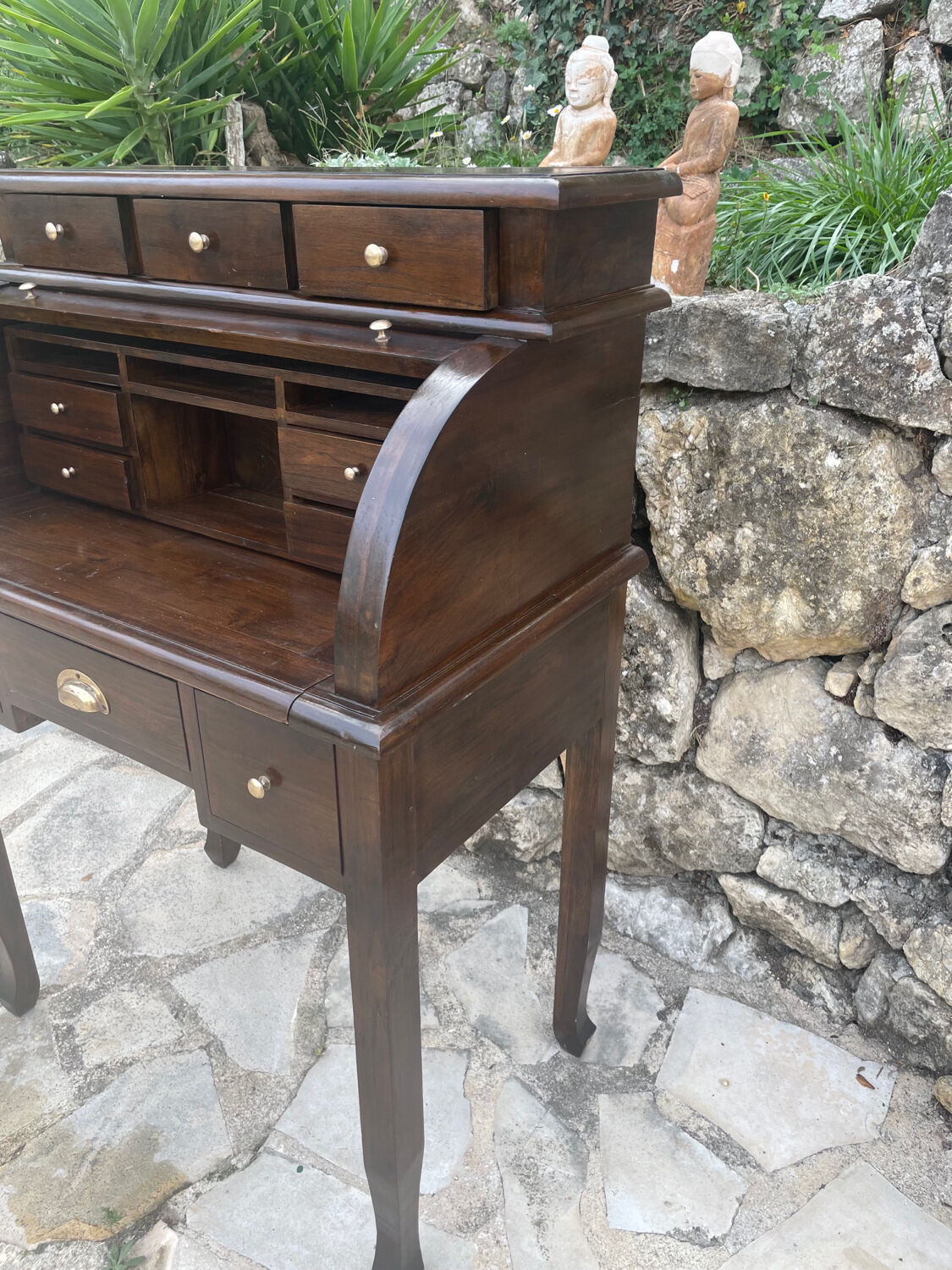 Solid wood cylinder desk
