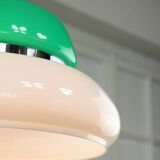 Suspension italienne Space Age en vert en plexiglas blanc et vert et chrome, années 70