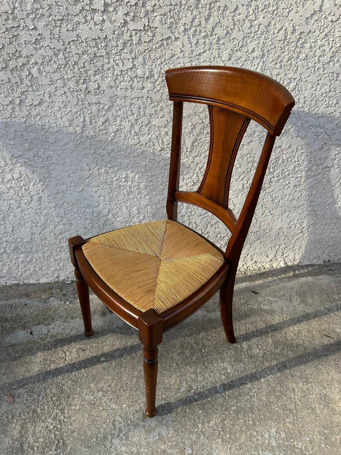 Set of 6 cherry wood chairs with straw seats