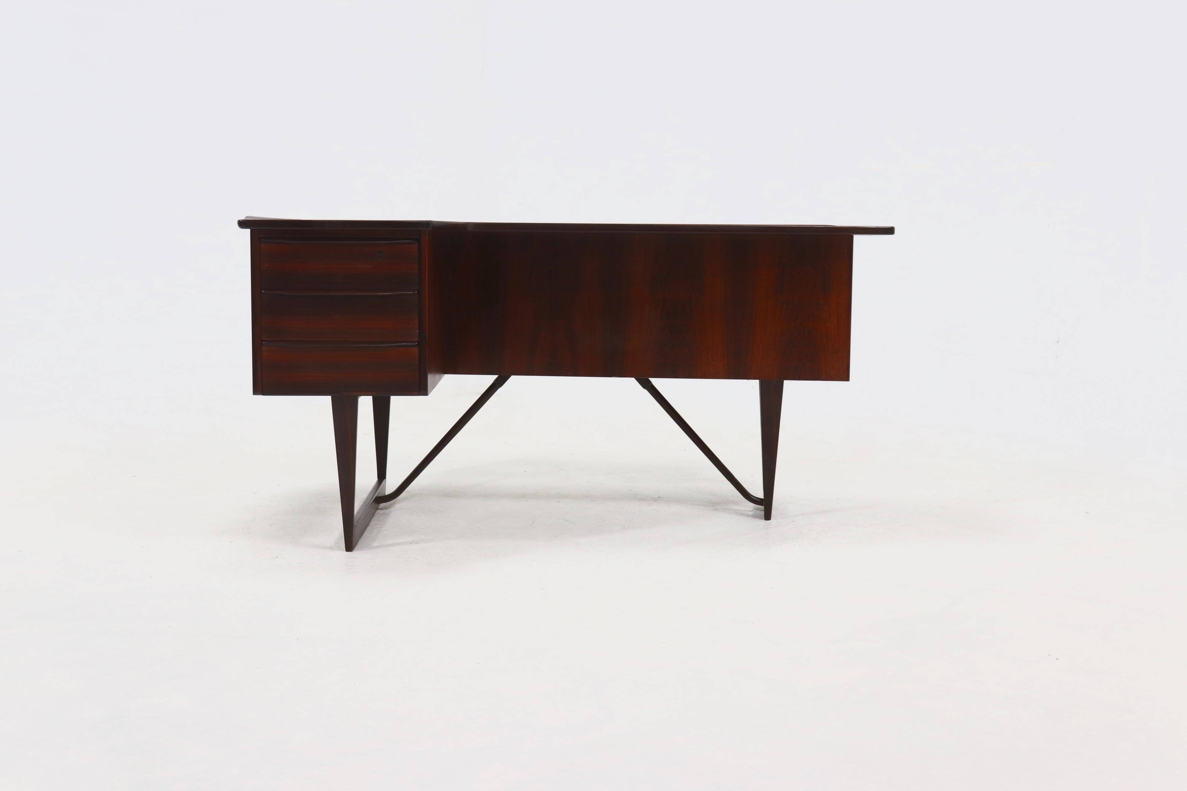 Rosewood Boomerang Desk by Peter Løvig Nielsen for Hedensted Møbelfabrik Denmark 1950s
