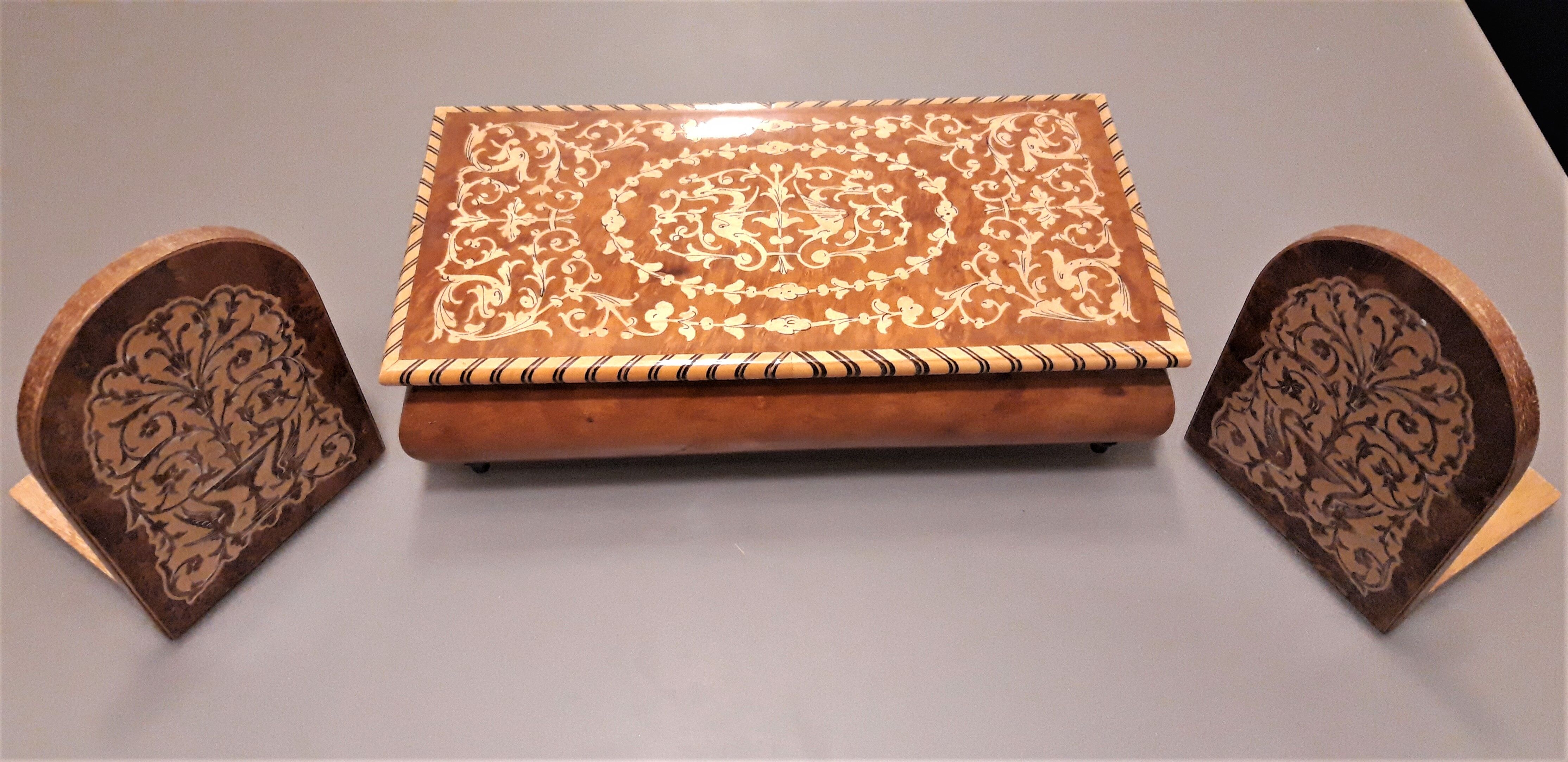 Game box