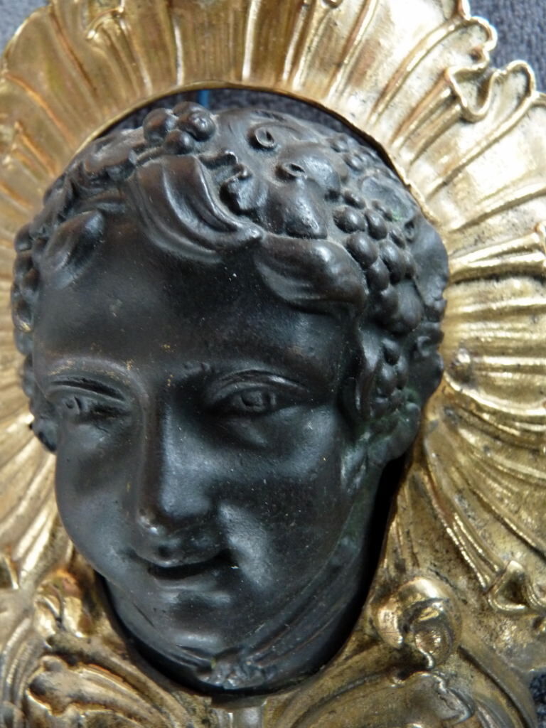 Applique buste cherubin arabesque en bronze doré xix siècle