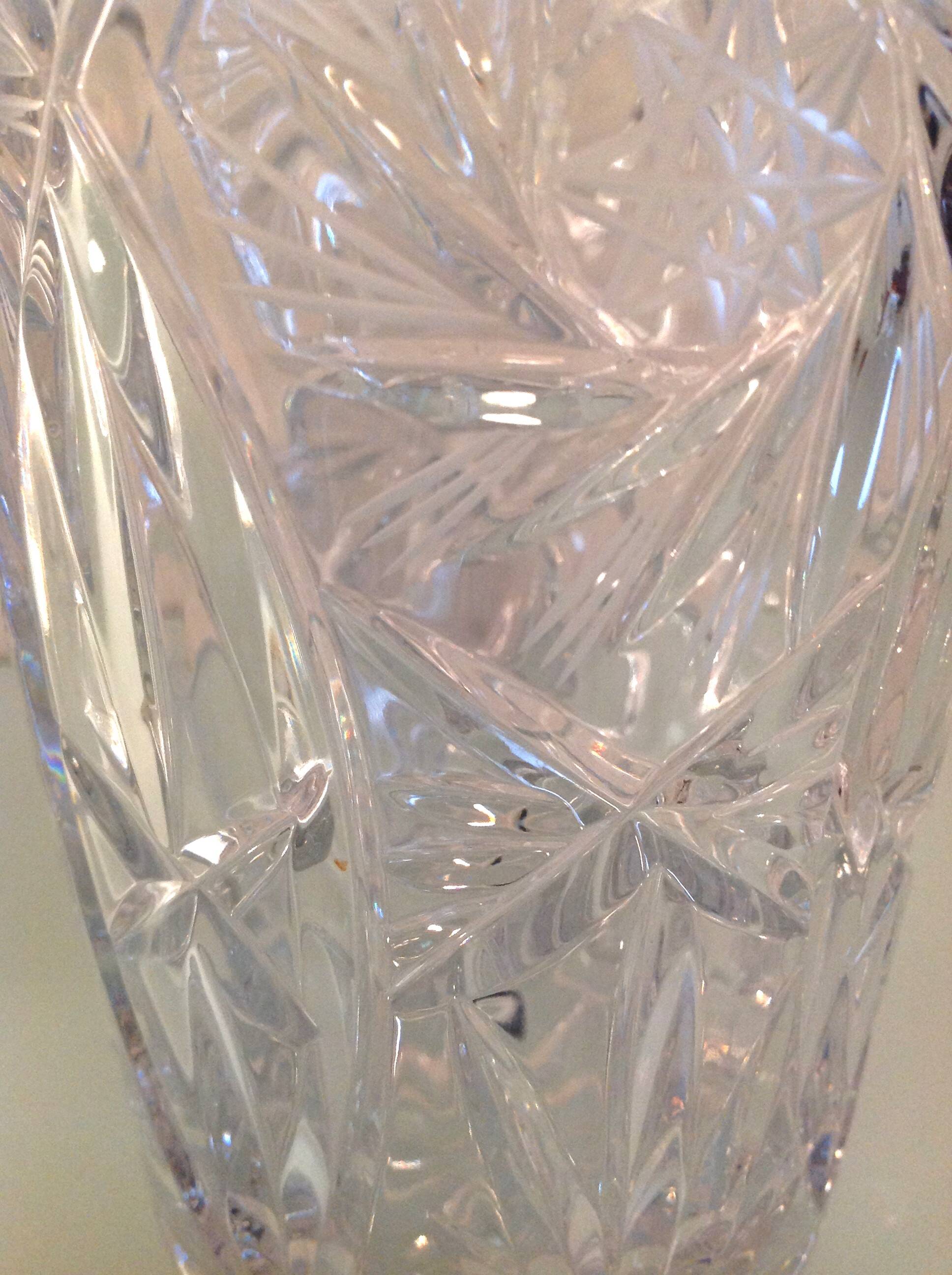 Cylinder vase in chiseled crystal / vintage 60s-70s