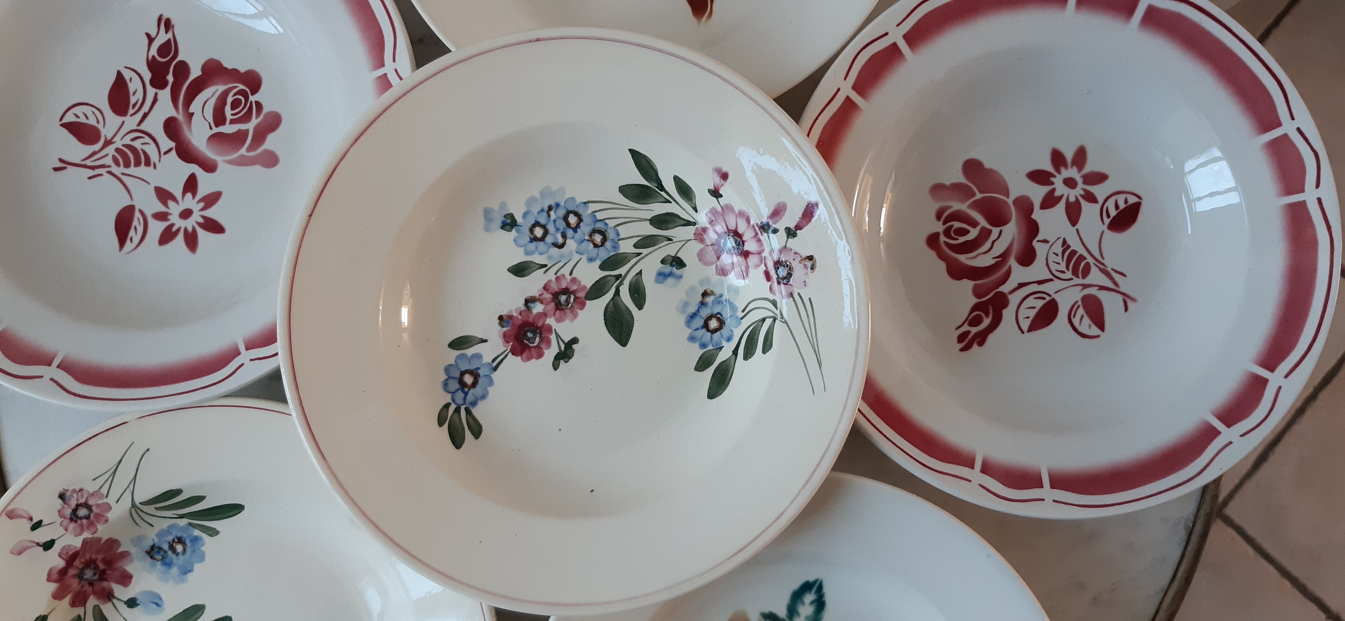 Set of 6 hollow plates Digoin Sarreguemines mismatched