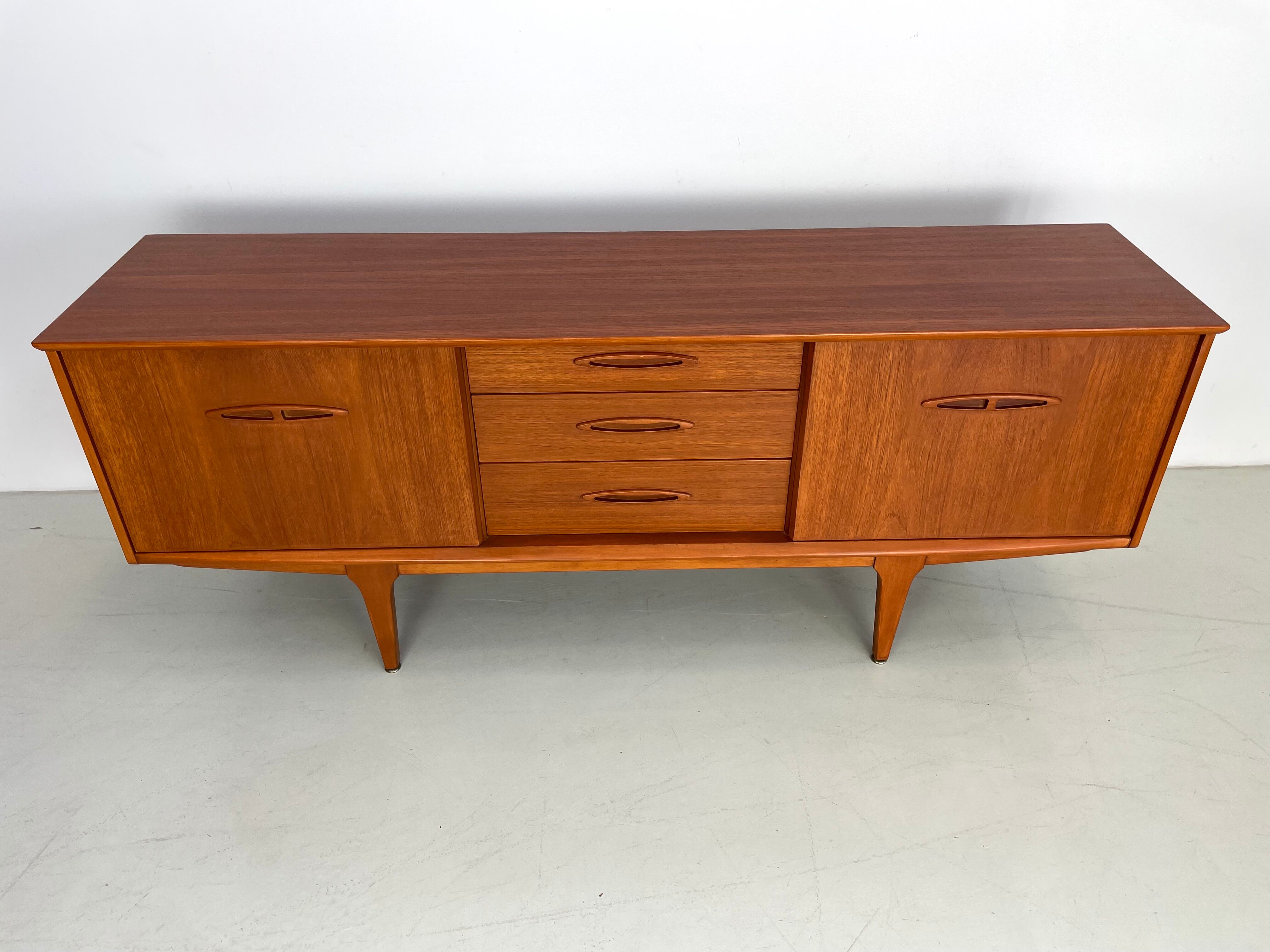 Enfilade Jentique années 1960