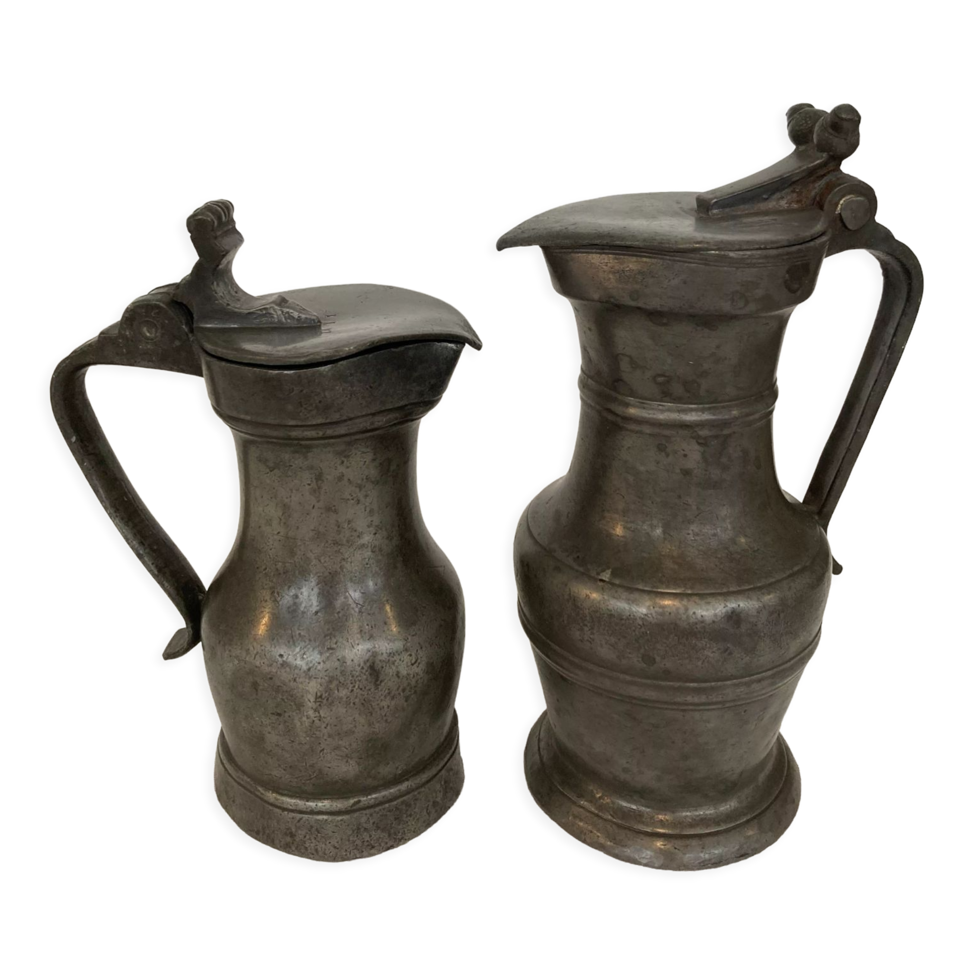 Pair of wine pitchers in pewter XVIIIth date 1753