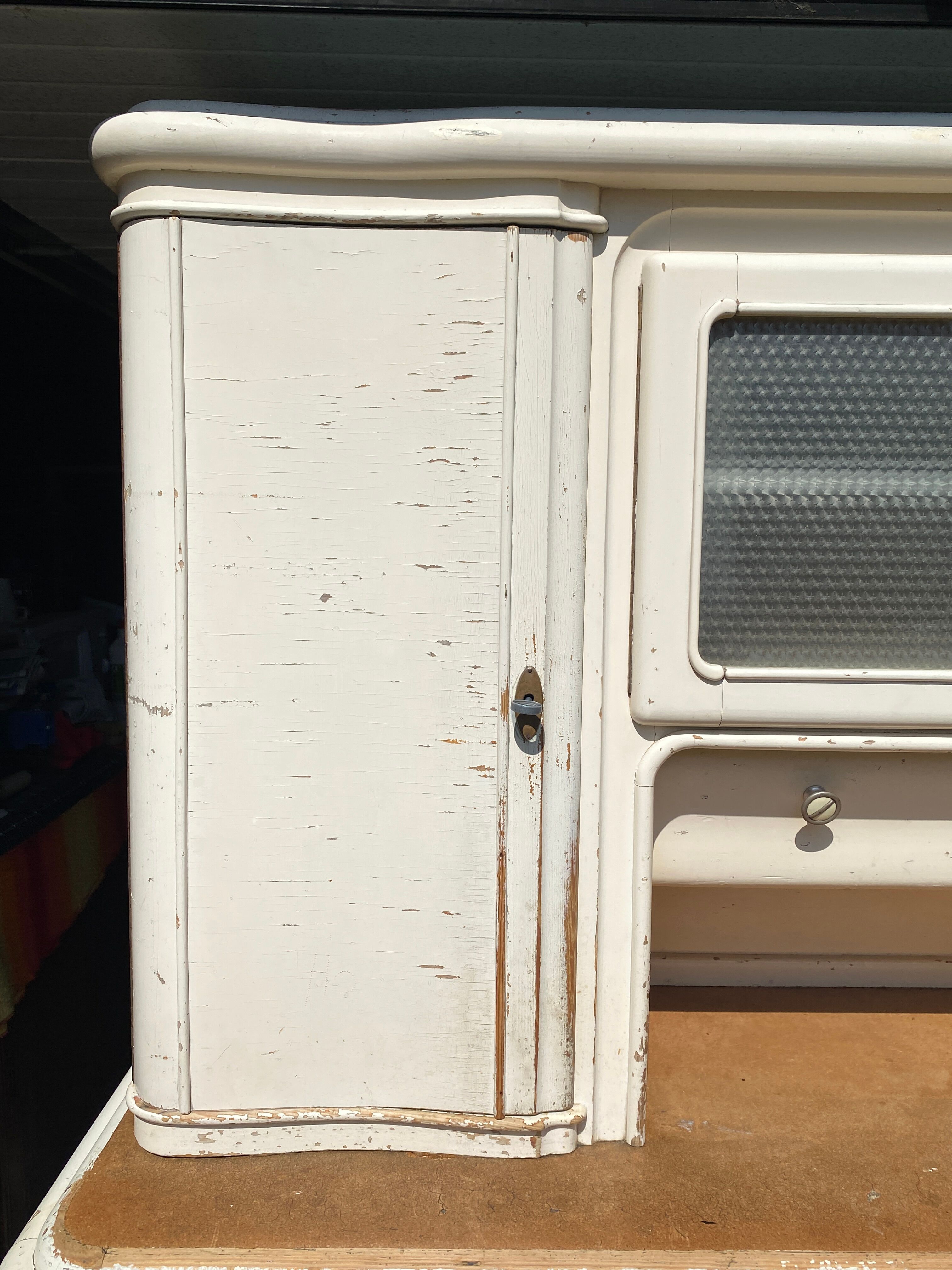 Two-body buffet Kitchen Keller