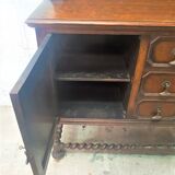 Buffet in oak
