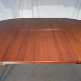 Scandinavian extendable round table Hans Olsen