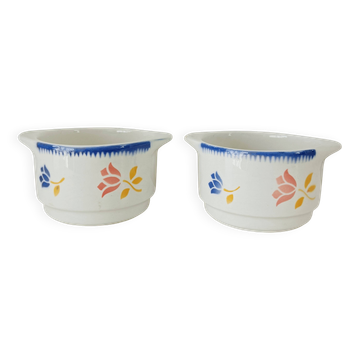 Set of 2 small floral ear bowls