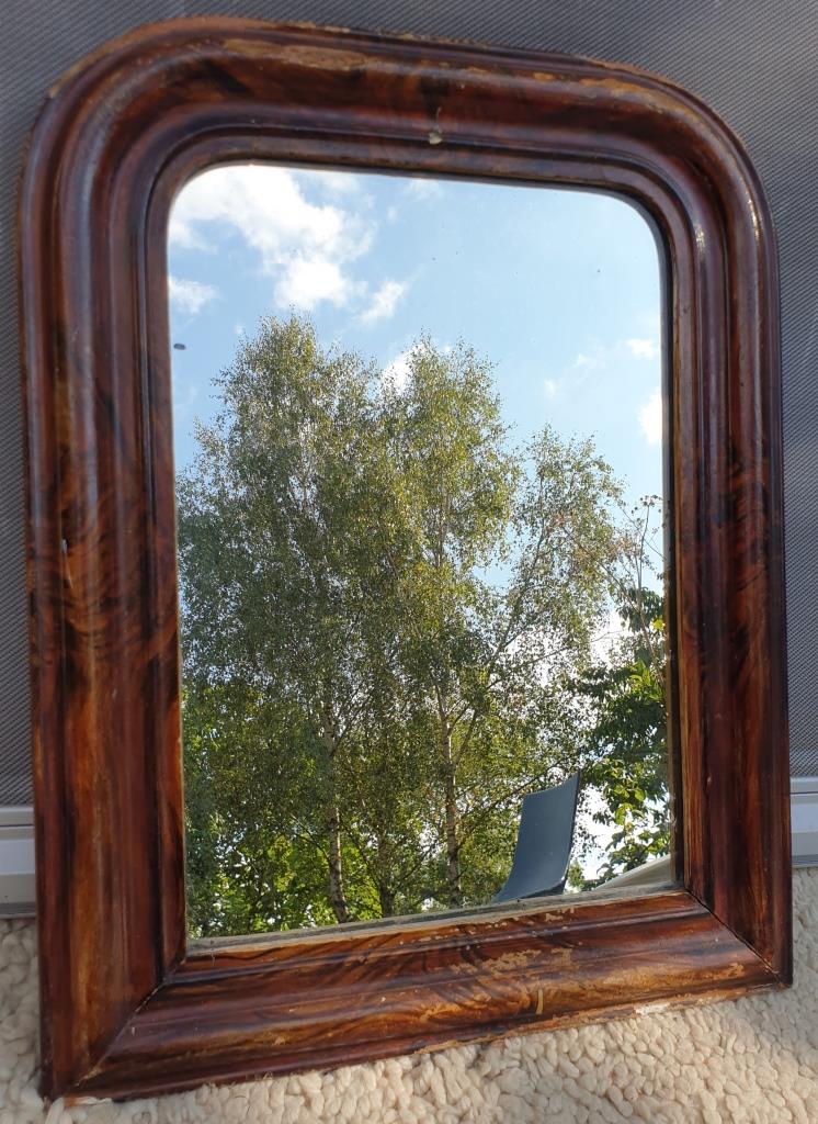 Louis Philippe mirror 42 x 55 wood and stucco