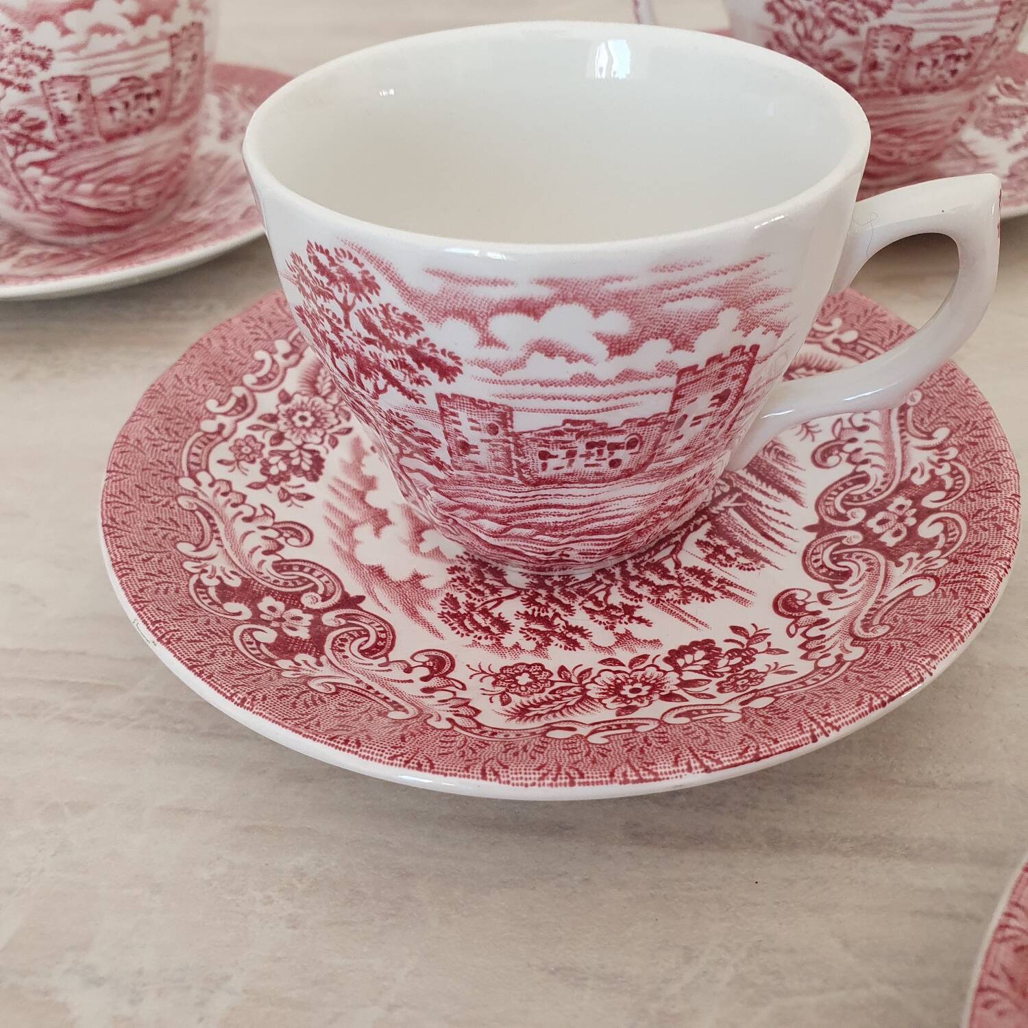 Tasses et sous-tasses Ironstone / service café thé Anglais "Olde Count