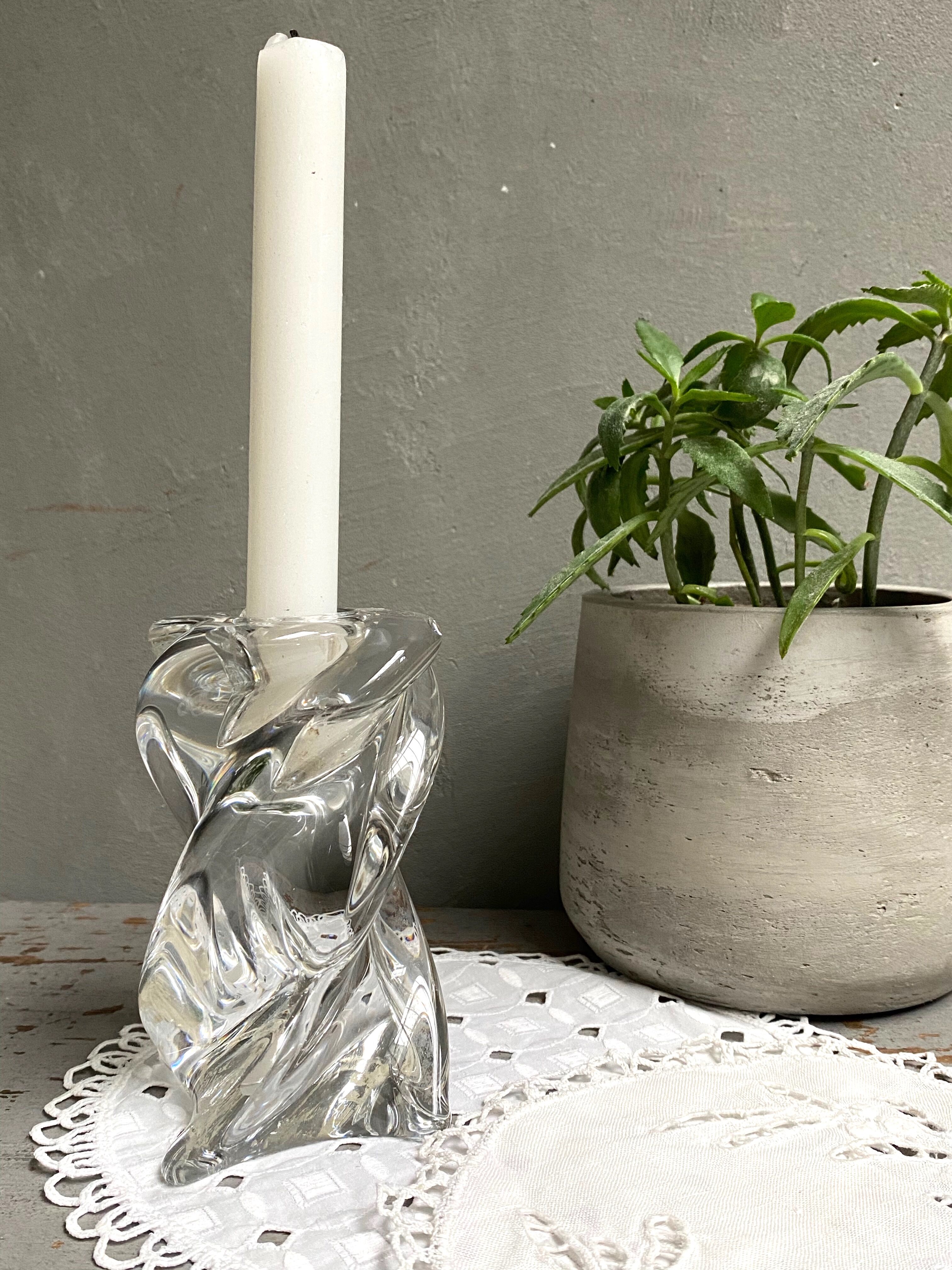 Crystal candle holder