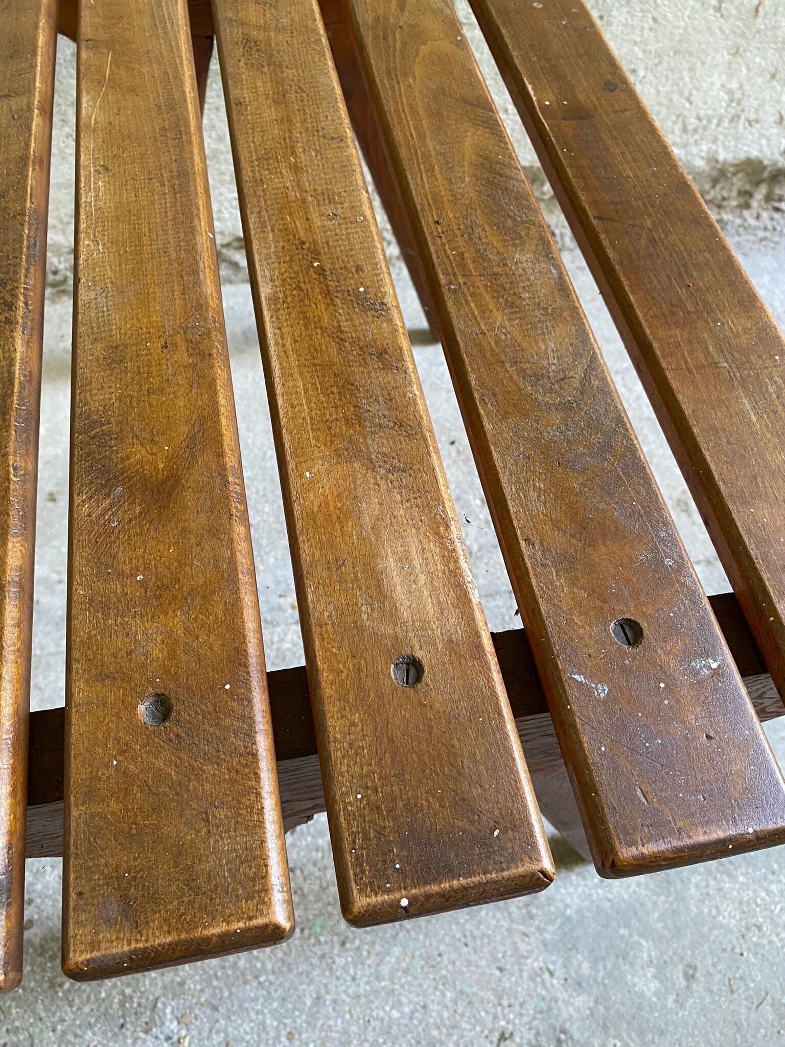 Scandinavian style plant holder with compass base