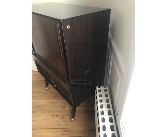 Radiola TV cabinet